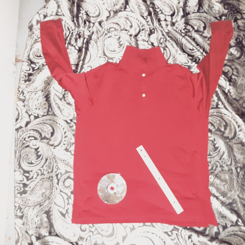 new WALTER HAGEN large mens red shirt